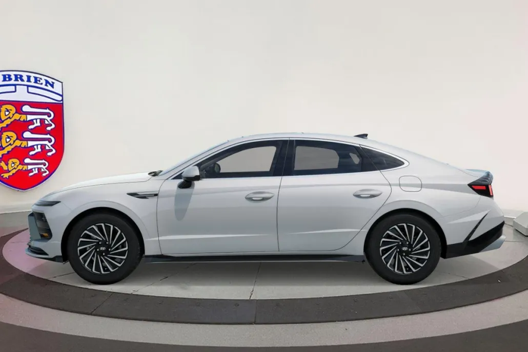 2026 Hyundai Sonata Hybrid SEL photo 1