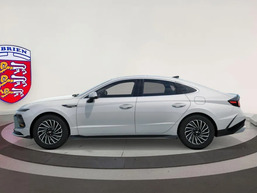 2026 Hyundai Sonata Hybrid SEL photo 1