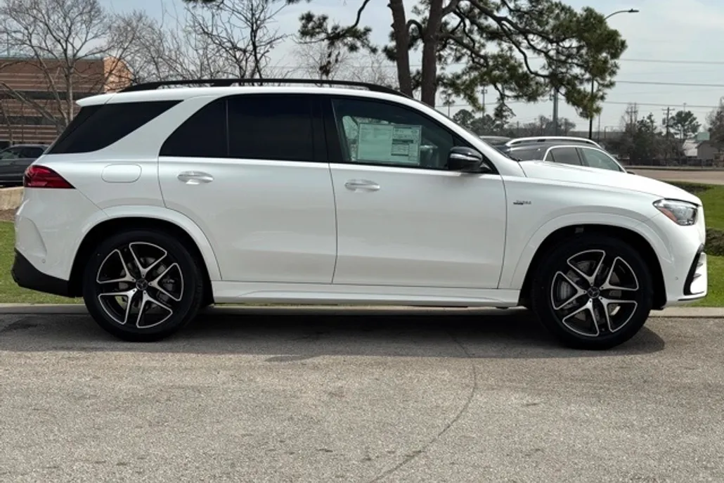 2025 Mercedes Benz GLE AMG 53 4MATIC photo 1