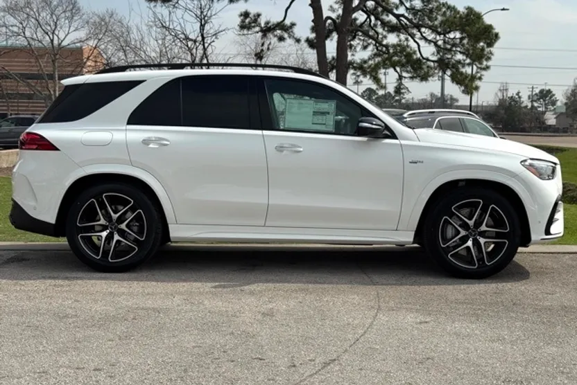 2025 Mercedes Benz GLE AMG 53 4MATIC photo 1