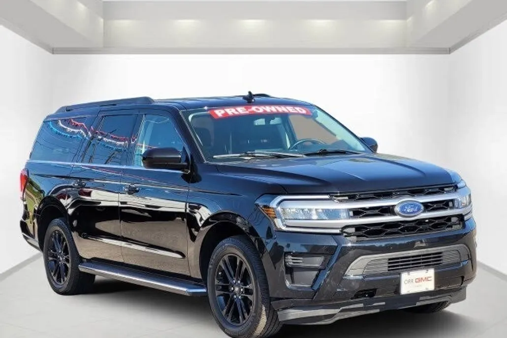 2022 Ford Expedition MAX XLT photo 1