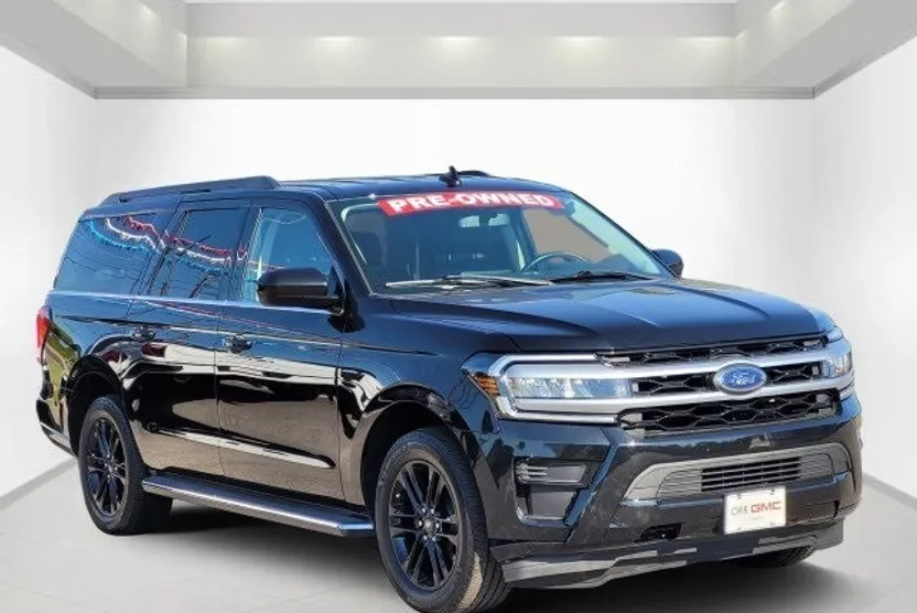 2022 Ford Expedition MAX XLT photo 1