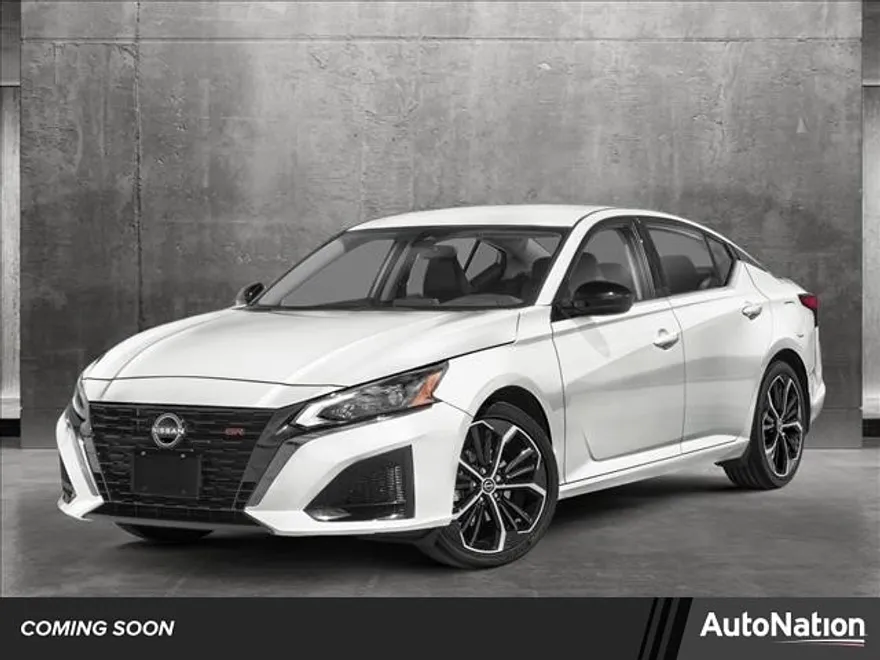 2025 Nissan Altima SR photo 1