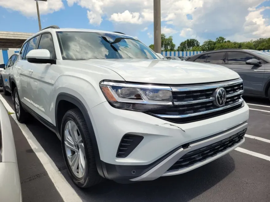 2021 Volkswagen Atlas SE Technology photo 1