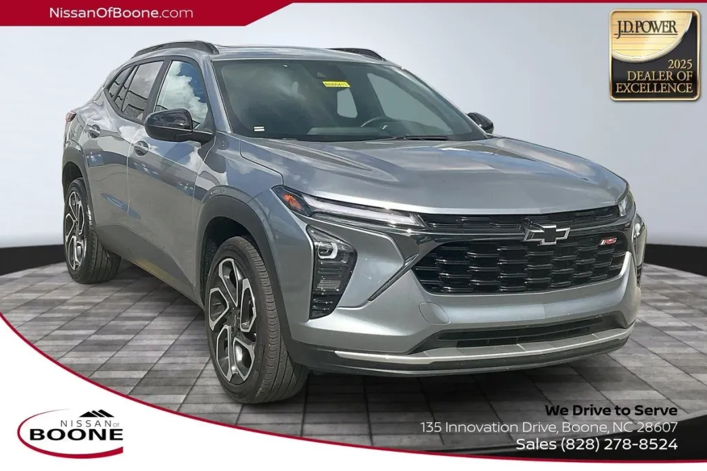 2024 Chevrolet Trax photo 1