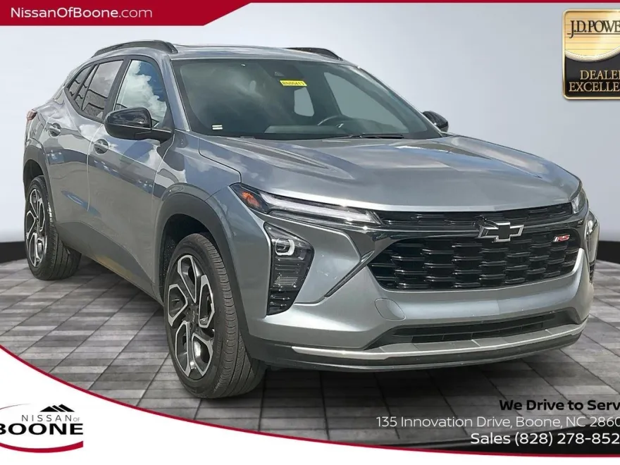 2024 Chevrolet Trax photo 1