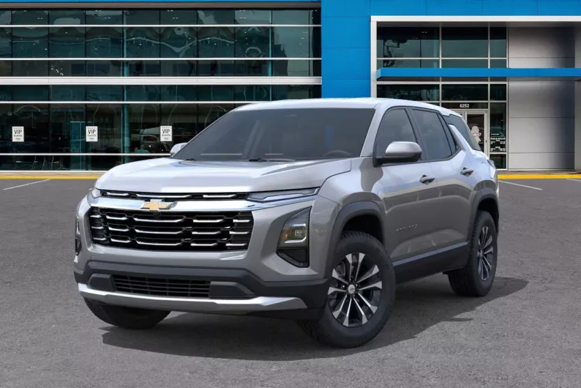 2026 Chevrolet Equinox LT photo 1