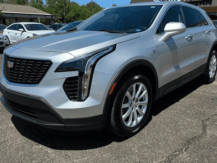 2021 Cadillac XT4 Luxury photo 1