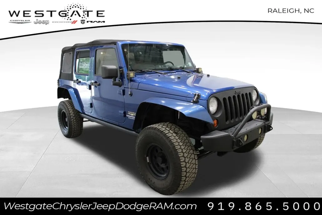 2009 Jeep Wrangler Unlimited Sahara photo 1