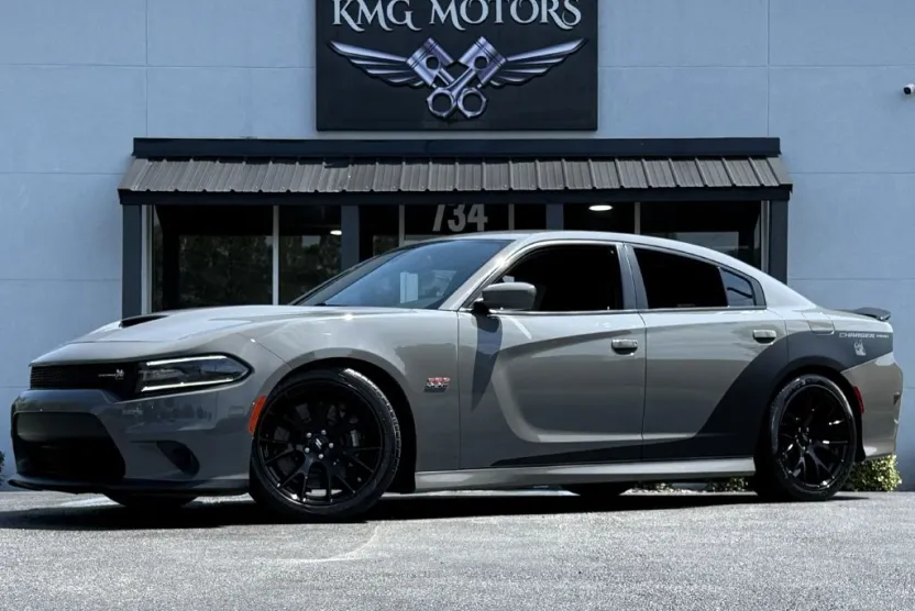 2018 Dodge Charger R/T Scat Pack photo 1
