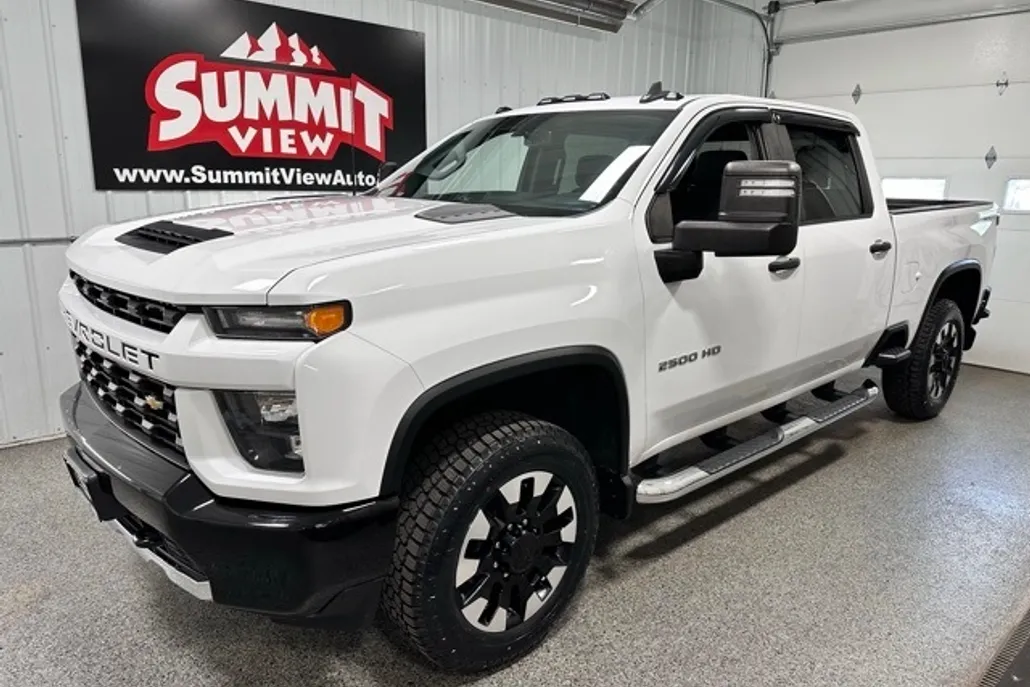 2020 Chevrolet Silverado 2500HD Custom photo 1