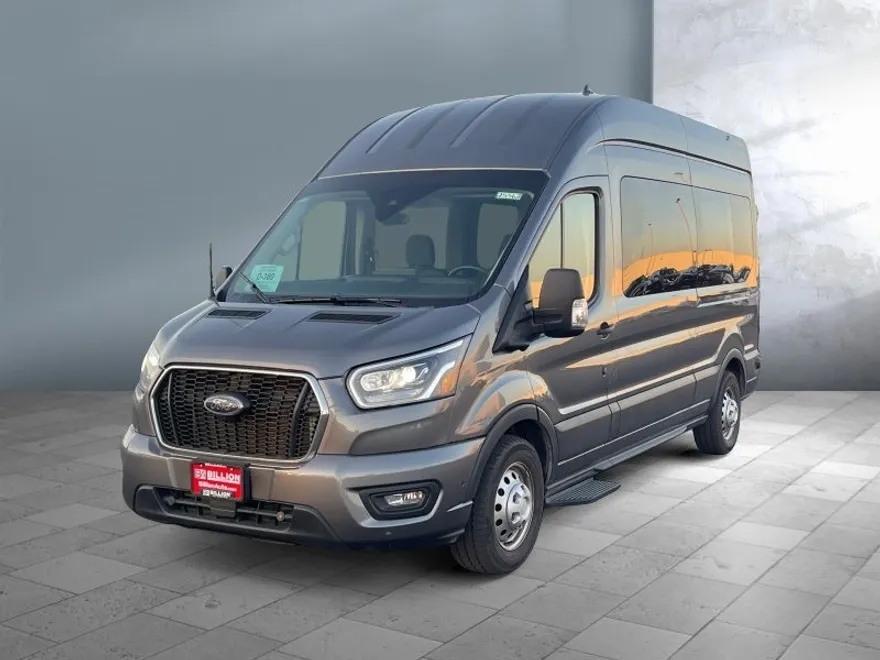 2024 Ford Transit Passenger XLT photo 1