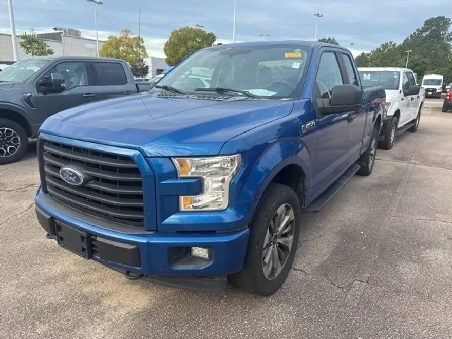 2017 Ford F-150 XL photo 1