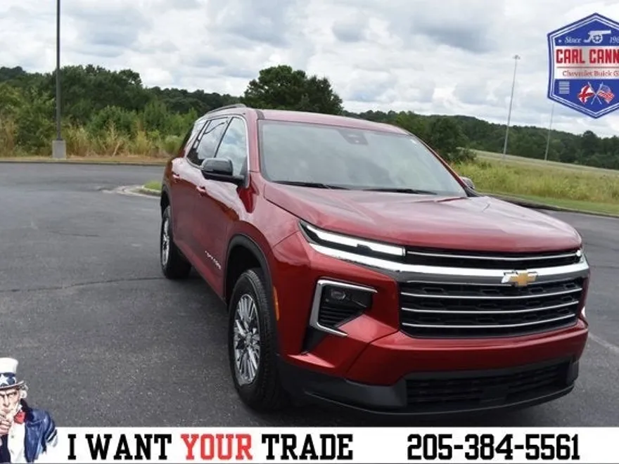 2025 Chevrolet Traverse photo 1