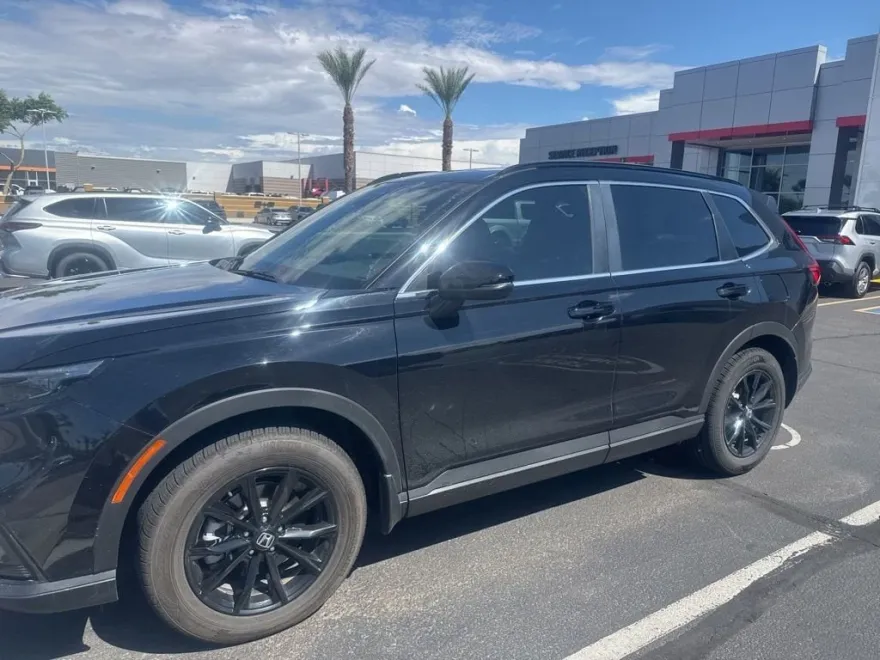 2024 Honda CR-V Hybrid Sport photo 1