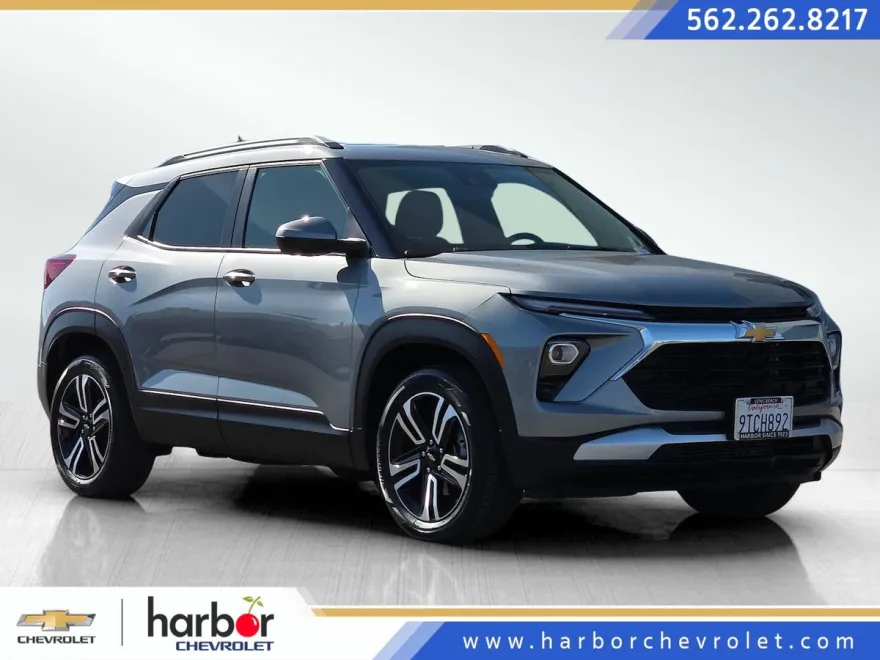 2024 Chevrolet Trailblazer LT photo 1