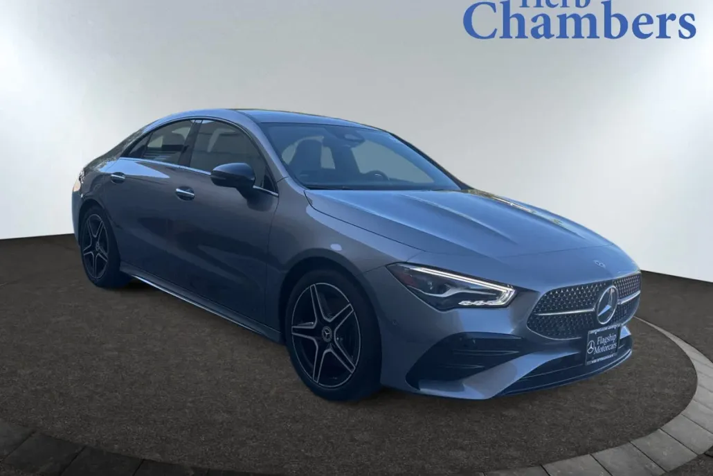 2025 Mercedes Benz CLA 250 4MATIC photo 1