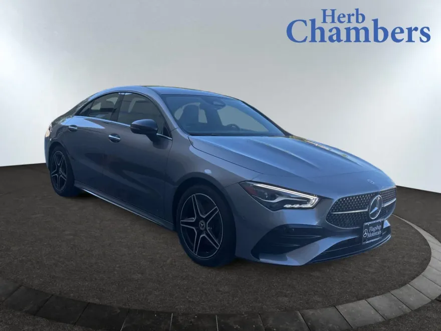 2025 Mercedes Benz CLA 250 4MATIC photo 1