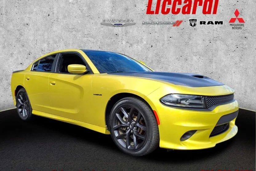 2021 Dodge Charger R/T photo 1