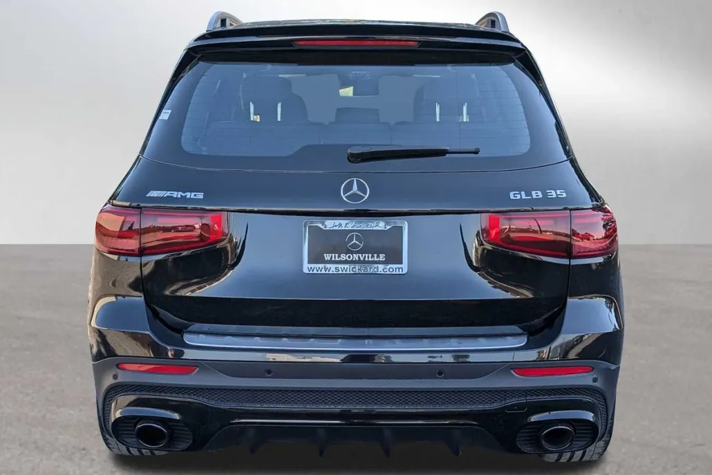 2025 Mercedes Benz GLB AMG 35 photo 1