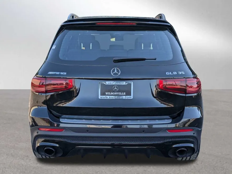 2025 Mercedes Benz GLB AMG 35 photo 1