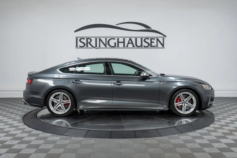 2019 Audi S5 Prestige photo 1