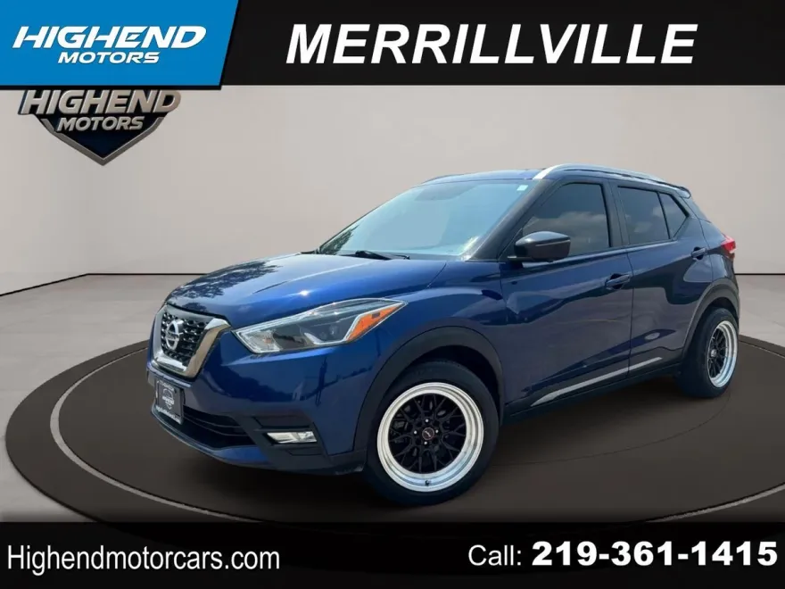 2019 Nissan Kicks SR photo 1