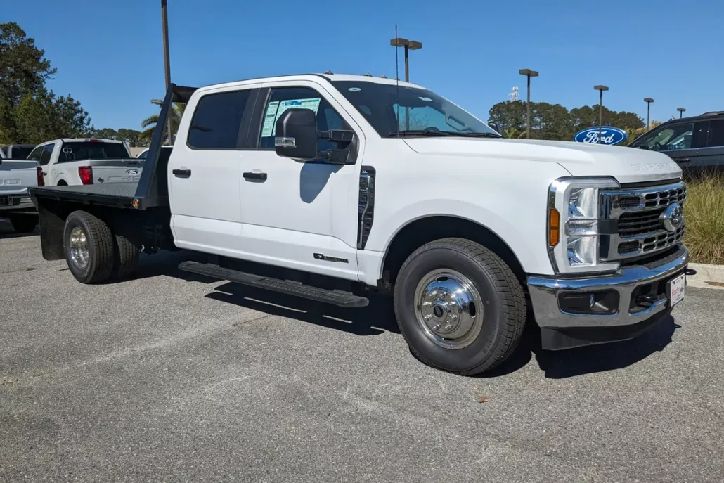 2024 Ford F-350 XL photo 1