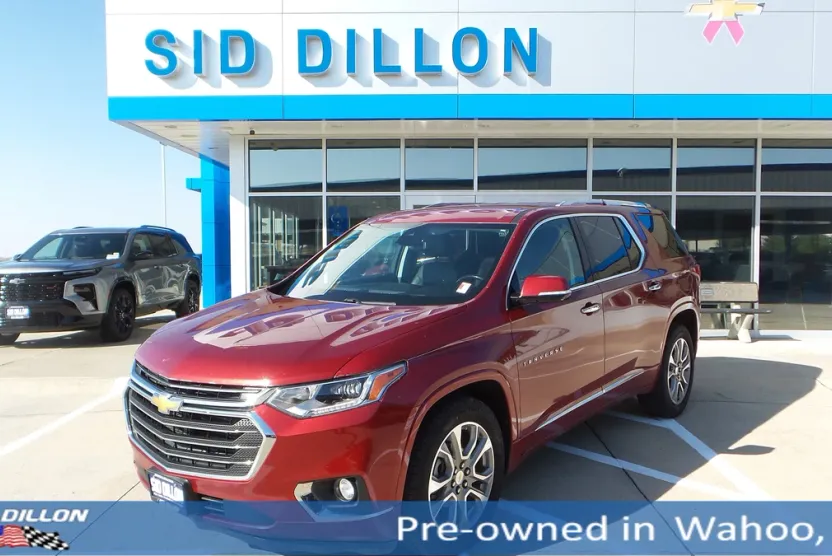 2019 Chevrolet Traverse Premier photo 1