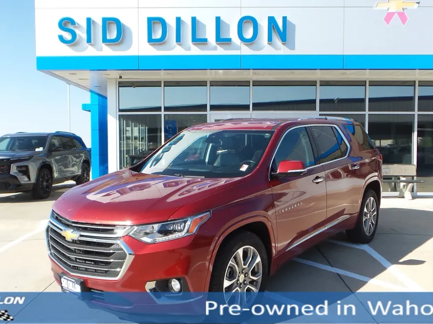 2019 Chevrolet Traverse Premier photo 1