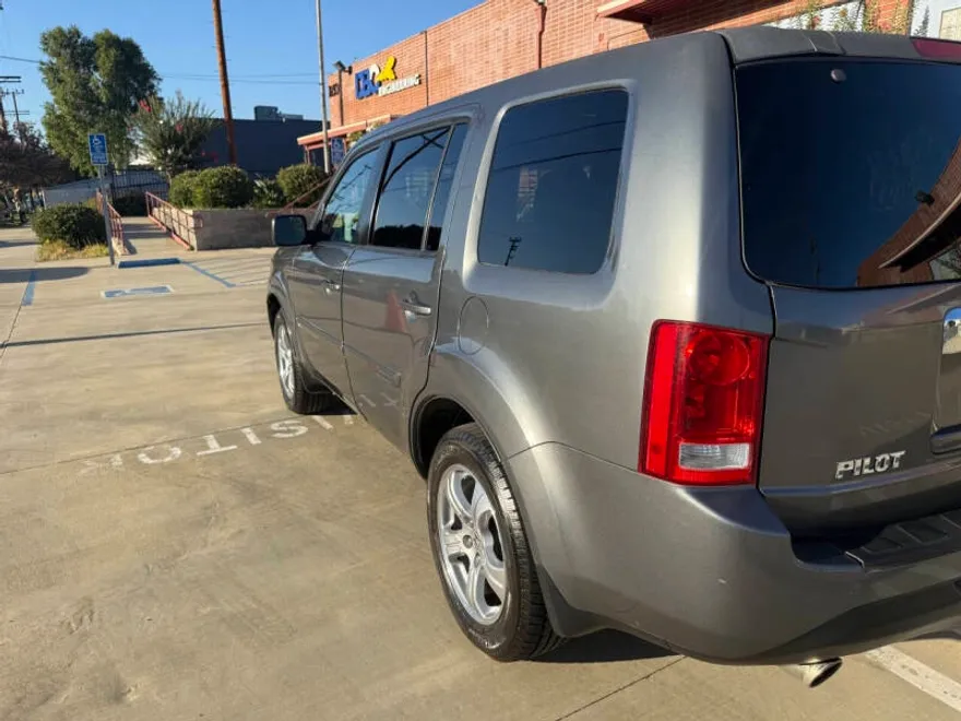 2012 Honda Pilot EX photo 1