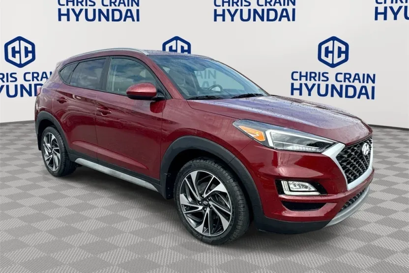 2020 Hyundai Tucson Sport photo 1