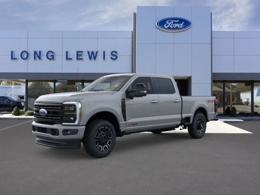 2025 Ford F-250 Platinum photo 1