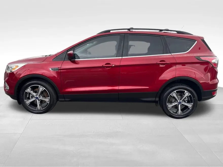 2017 Ford Escape SE photo 1
