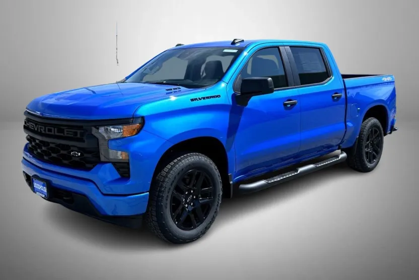 2026 Chevrolet Silverado 1500 Custom photo 1