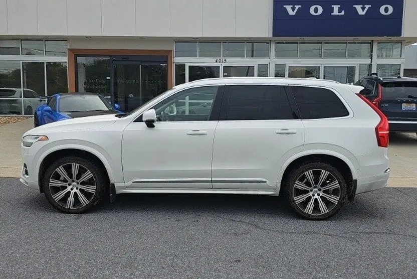 2024 Volvo XC90 Ultimate photo 1