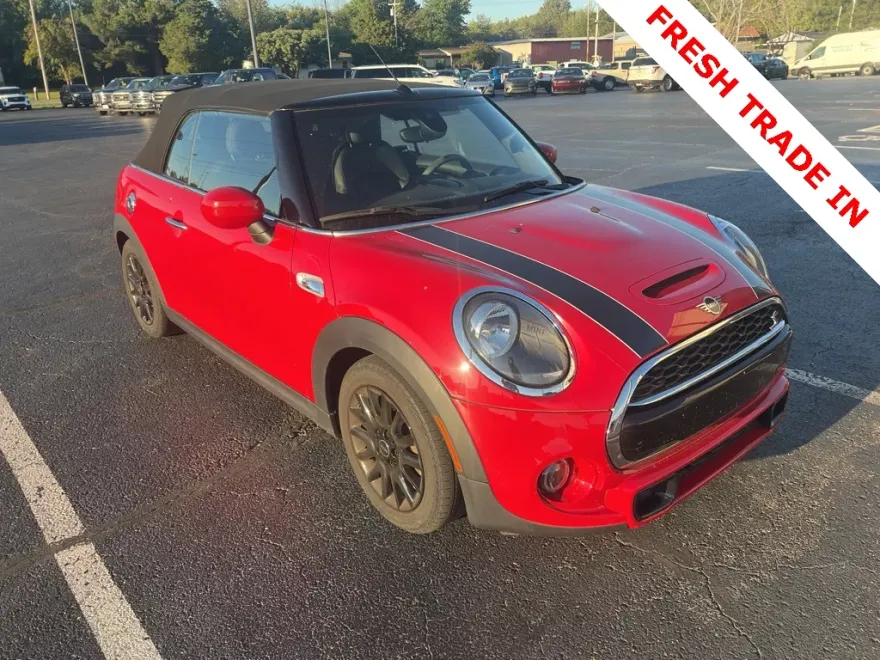 2021 Mini Cooper Convertible S photo 1