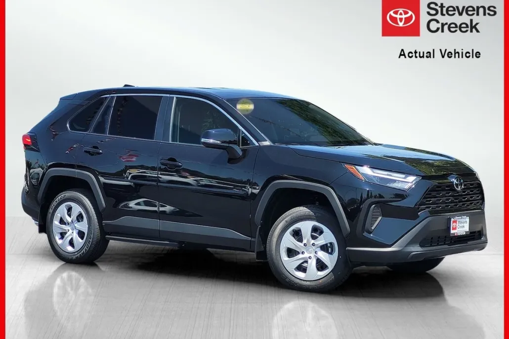 2025 Toyota RAV4 LE photo 1