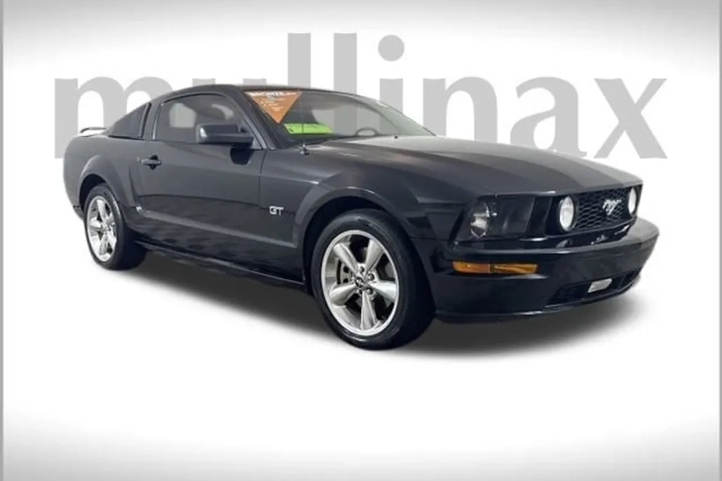 2006 Ford Mustang GT Premium photo 1