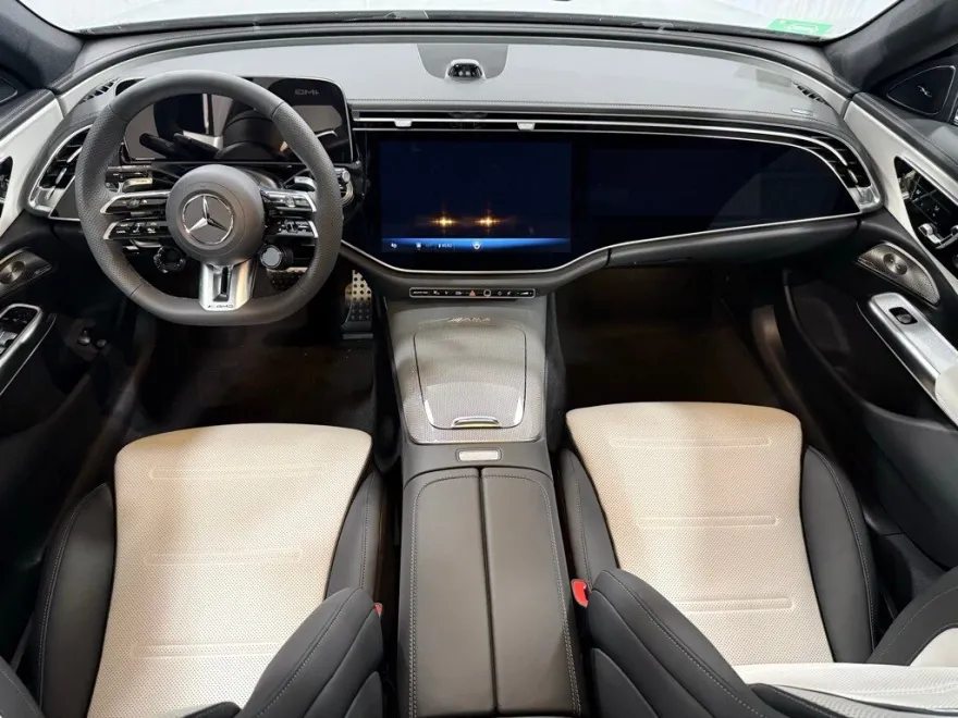 2026 Mercedes Benz E AMG 53 4MATIC photo 1