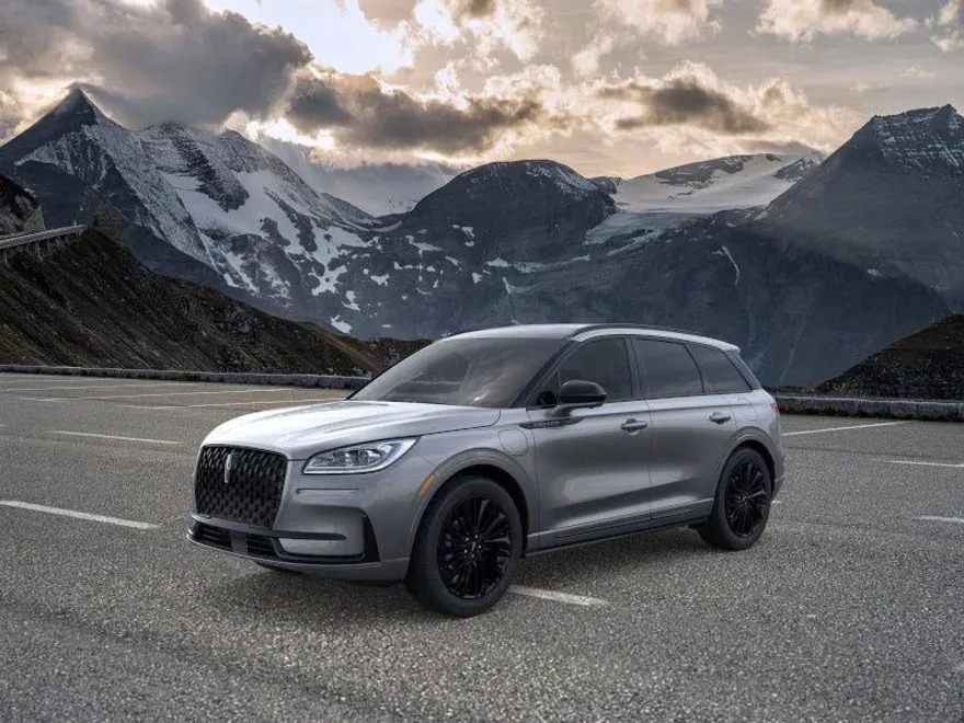 2025 Lincoln Corsair Grand Touring photo 1