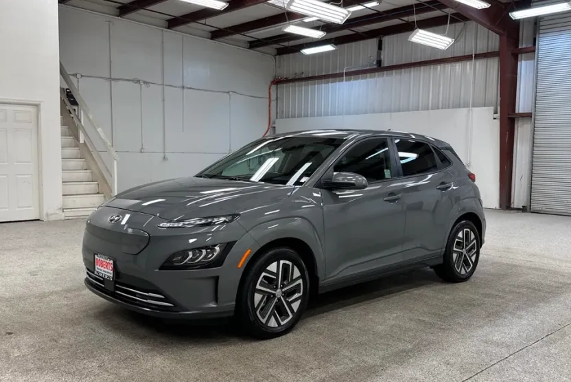2023 Hyundai Kona Electric Limited photo 1