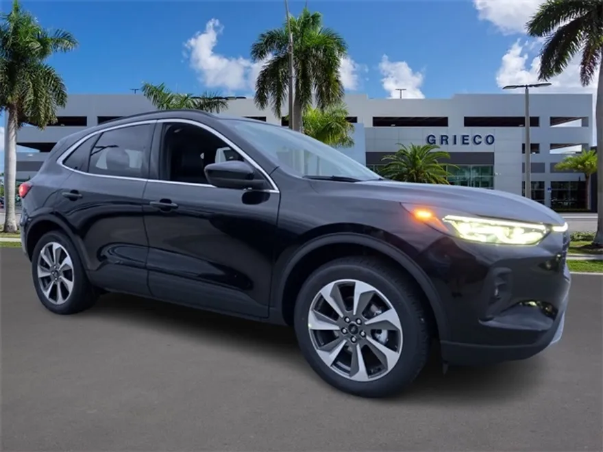 2025 Ford Escape Platinum photo 1