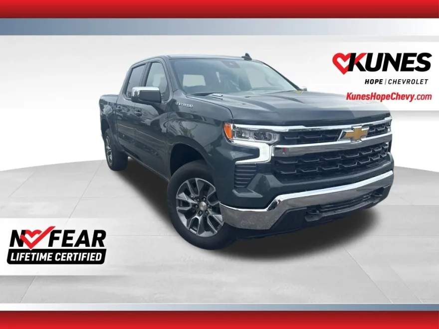 2026 Chevrolet Silverado 1500 LT photo 1
