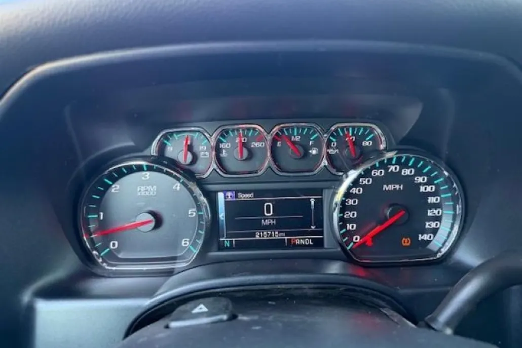 2017 Chevrolet Silverado 1500 LT1 photo 1