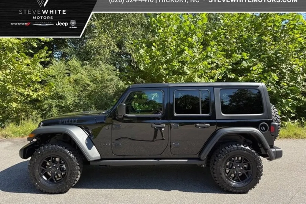 2025 Jeep Wrangler Willys photo 1