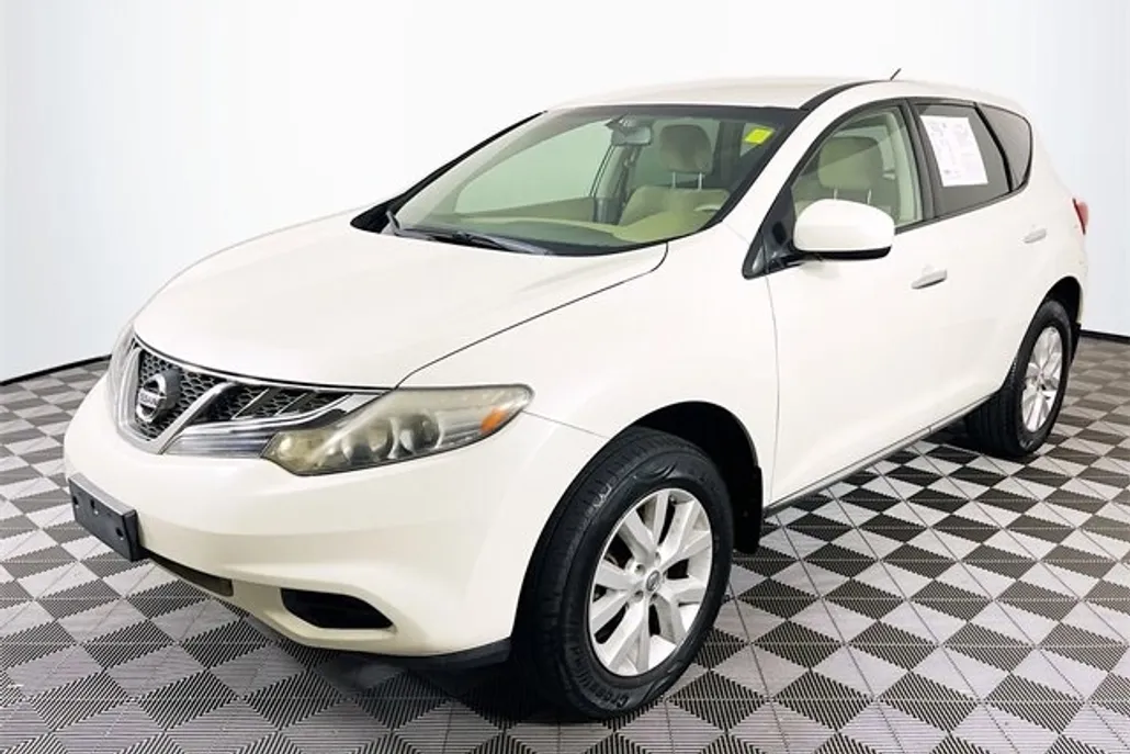 2011 Nissan Murano S photo 1