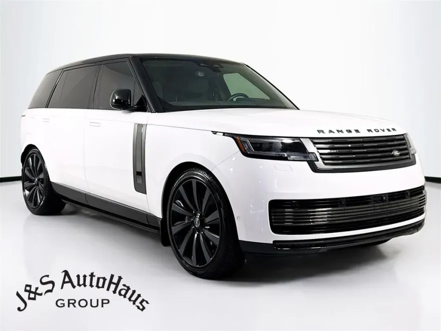2024 Land Rover Range Rover SV photo 1