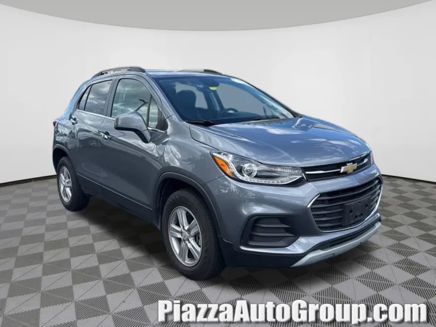 2019 Chevrolet Trax LT photo 1