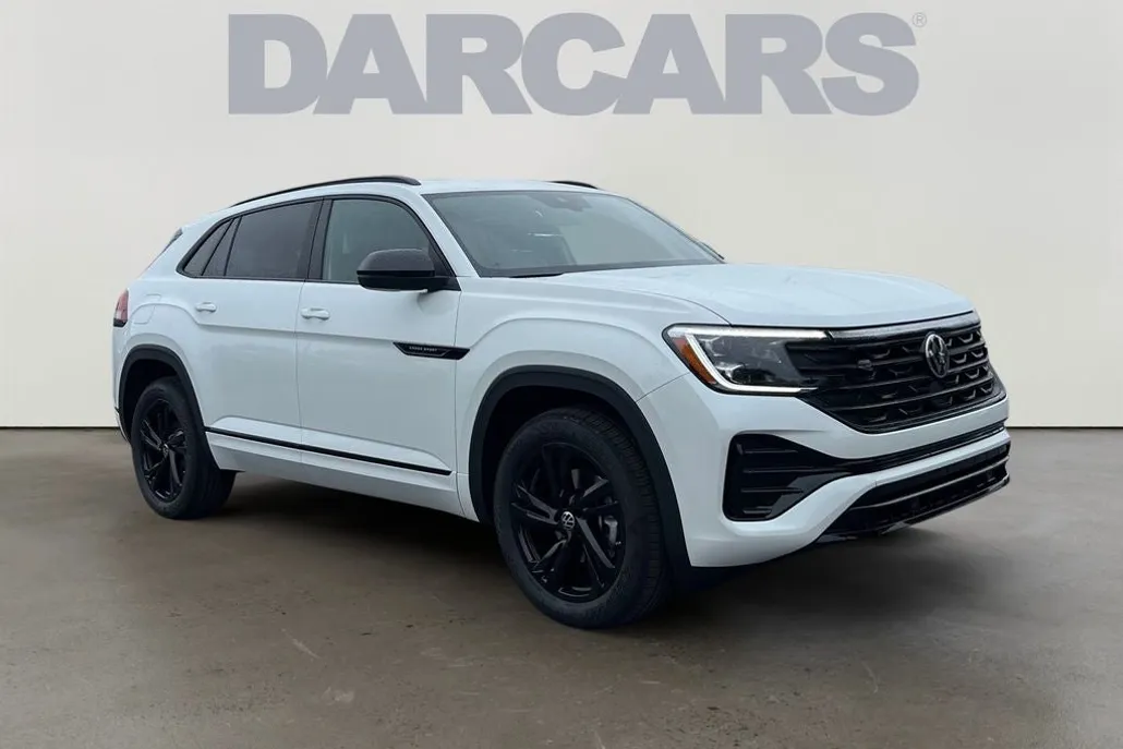 2026 Volkswagen Atlas Cross Sport SEL R-Line photo 1